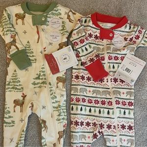 NWT- Burt’s Bees Baby Holiday Pajamas (2)